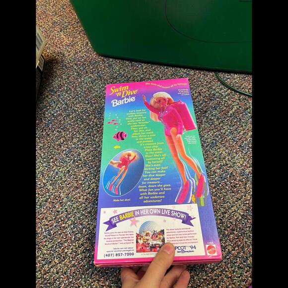 Barbie Swim 'n‎ Dive Barbie Doll 1993 Mattel 11505 Actually Swims & Kicks NRFB - Picture 5 of 8